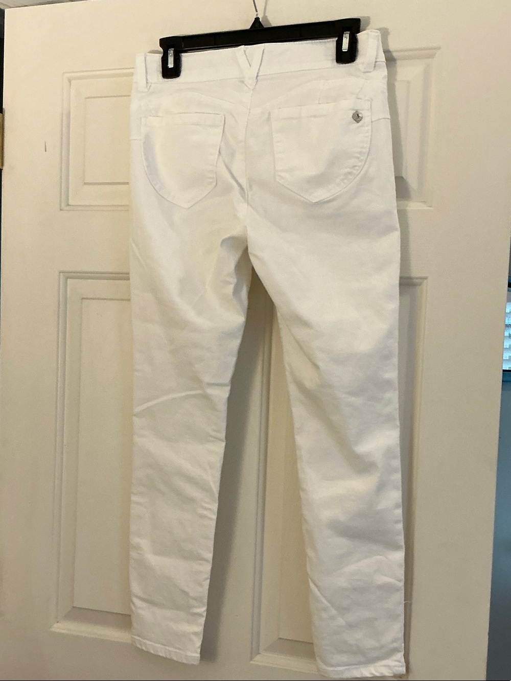 Democracy White Skinny Jeans size 4 - Picture 2 of 12